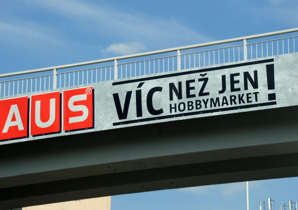 Víc než jen po miliónté